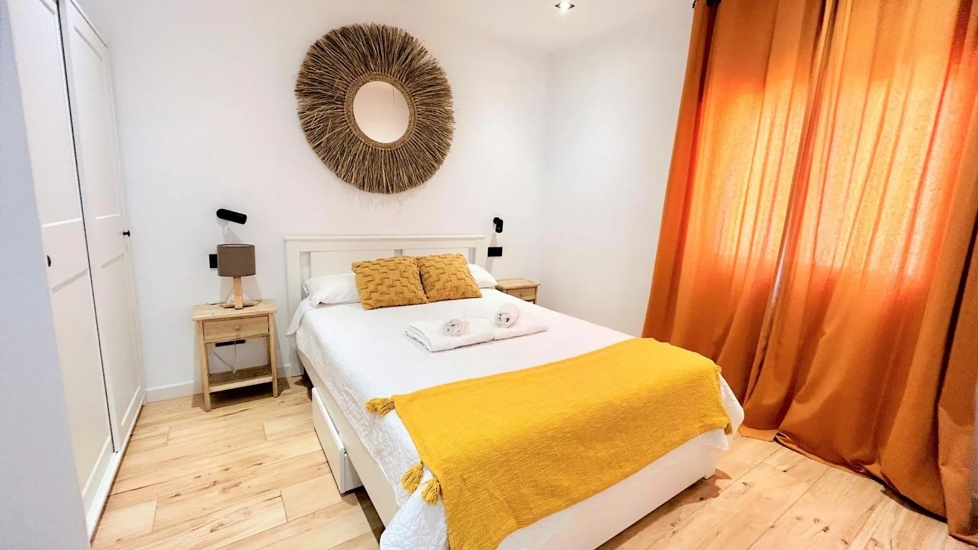 Ecochic Apartment In Fuengirola Center contacts